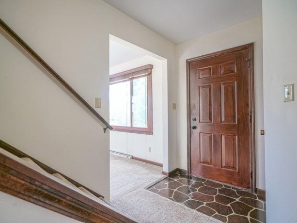 943 Crest, BYRON, Illinois 61010, 3 Bedrooms Bedrooms, ,1 BathroomBathrooms,House,For Sale,Crest,202603380
