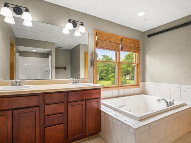 13728 Yale Bridge, DURAND, Illinois 61024, 3 Bedrooms Bedrooms, ,2 BathroomsBathrooms,House,For Sale,Yale Bridge,202603381