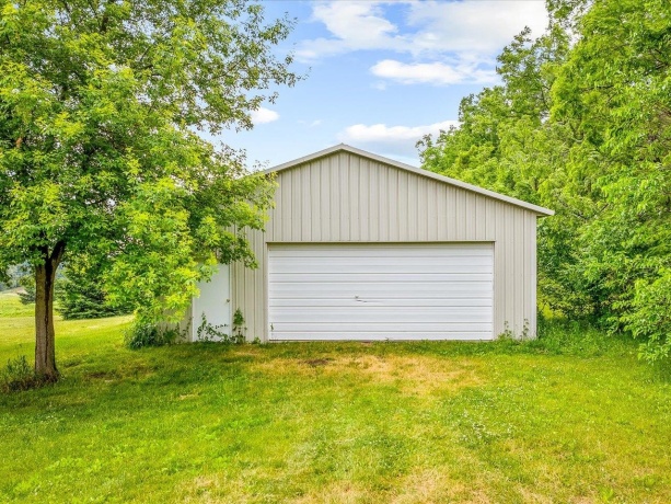 13728 Yale Bridge, DURAND, Illinois 61024, 3 Bedrooms Bedrooms, ,2 BathroomsBathrooms,House,For Sale,Yale Bridge,202603381