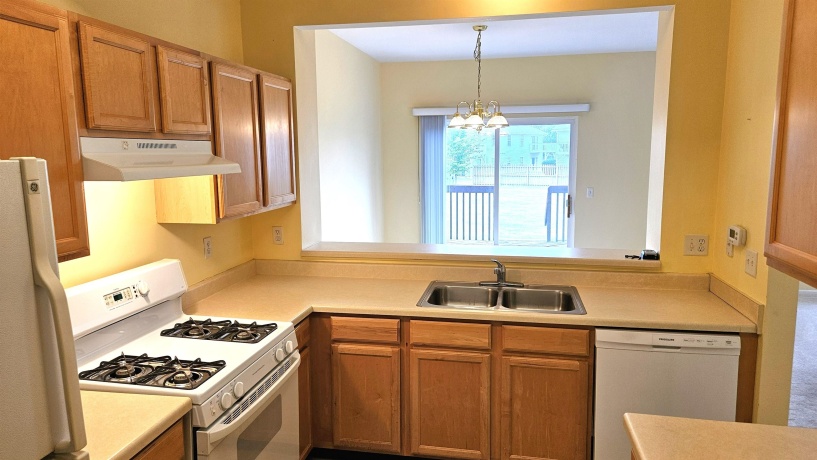 7285 Mabels, LOVES PARK, Illinois 61111, 2 Bedrooms Bedrooms, ,1 BathroomBathrooms,Condominium,For Sale,Mabels,202603383