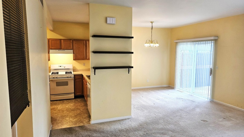 7285 Mabels, LOVES PARK, Illinois 61111, 2 Bedrooms Bedrooms, ,1 BathroomBathrooms,Condominium,For Sale,Mabels,202603383