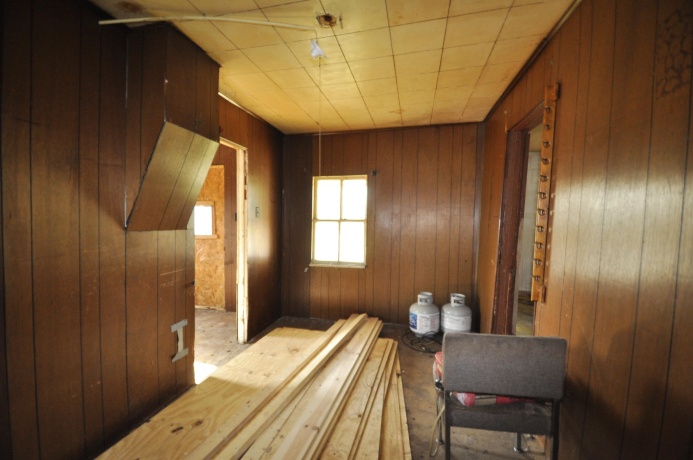 211 Sterling St, Streator, Illinois 61364, 1 Bedroom Bedrooms, ,1 BathroomBathrooms,House,For Sale,Sterling St,202603384