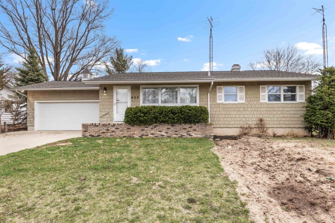 425 Artell, MARENGO, Illinois 60152, 2 Bedrooms Bedrooms, ,2 BathroomsBathrooms,House,For Sale,Artell,202601589