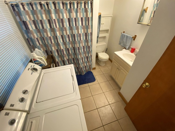 1004 Hemlock, DIXON, Illinois 61021, ,2 Units,For Sale,Hemlock,202603392
