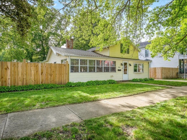 304 3rd, OREGON, Illinois 61061, 3 Bedrooms Bedrooms, ,1 BathroomBathrooms,House,For Sale,3rd,202603258