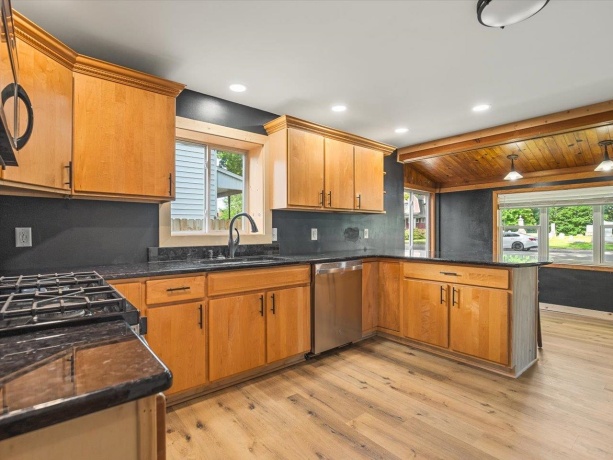 304 3rd, OREGON, Illinois 61061, 3 Bedrooms Bedrooms, ,1 BathroomBathrooms,House,For Sale,3rd,202603258