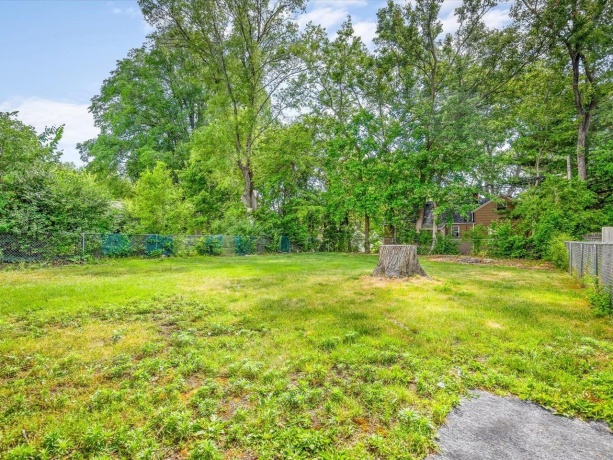 1327 26th, ROCKFORD, Illinois 61108, 2 Bedrooms Bedrooms, ,1 BathroomBathrooms,House,For Sale,26th,202603400