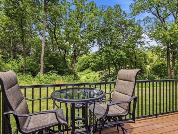 30 Creekwood, GALENA, Illinois 61036, 2 Bedrooms Bedrooms, ,2 BathroomsBathrooms,Condominium,For Sale,Creekwood,202603399