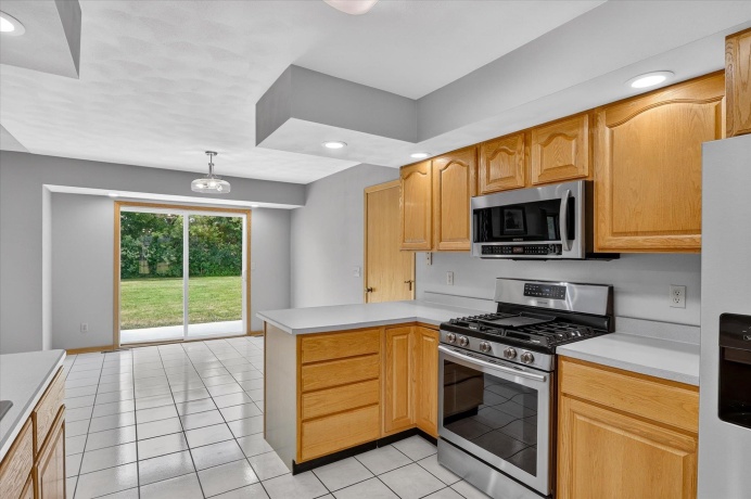 6612 Saddle Club, ROSCOE, Illinois 61073, 3 Bedrooms Bedrooms, ,2 BathroomsBathrooms,House,For Sale,Saddle Club,202603403