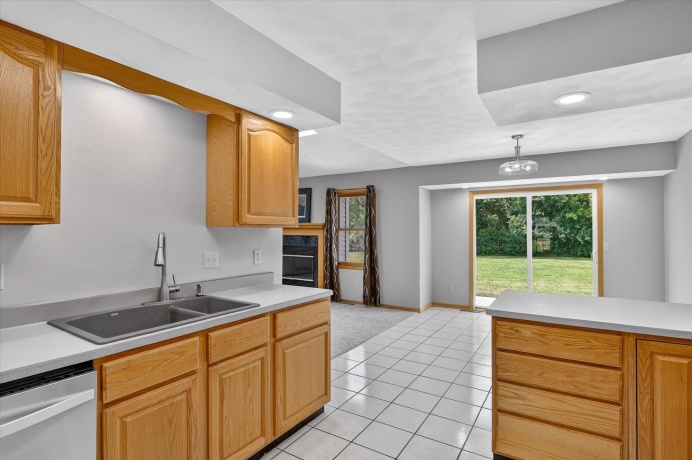 6612 Saddle Club, ROSCOE, Illinois 61073, 3 Bedrooms Bedrooms, ,2 BathroomsBathrooms,House,For Sale,Saddle Club,202603403