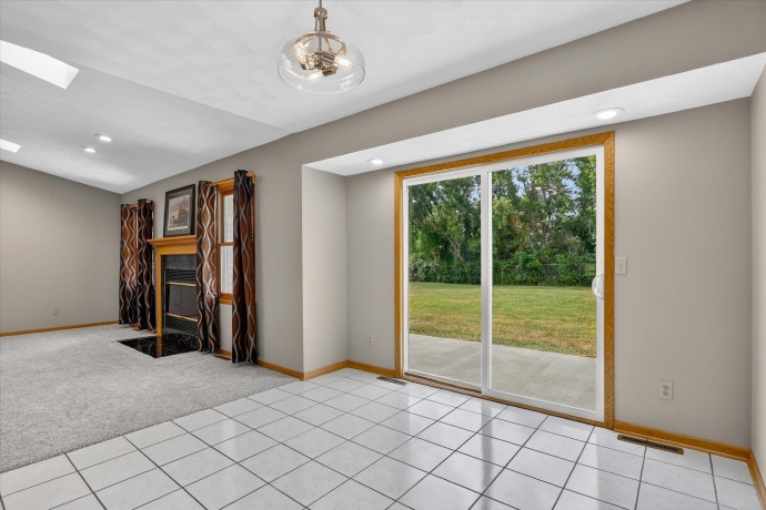 6612 Saddle Club, ROSCOE, Illinois 61073, 3 Bedrooms Bedrooms, ,2 BathroomsBathrooms,House,For Sale,Saddle Club,202603403