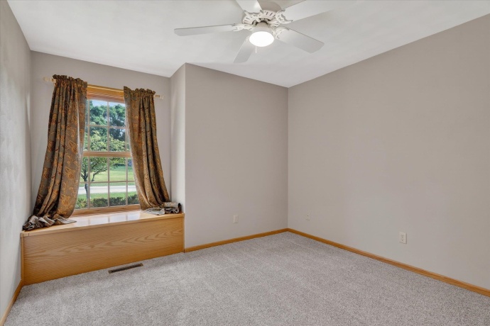 6612 Saddle Club, ROSCOE, Illinois 61073, 3 Bedrooms Bedrooms, ,2 BathroomsBathrooms,House,For Sale,Saddle Club,202603403