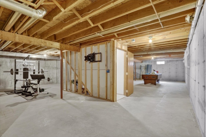6612 Saddle Club, ROSCOE, Illinois 61073, 3 Bedrooms Bedrooms, ,2 BathroomsBathrooms,House,For Sale,Saddle Club,202603403