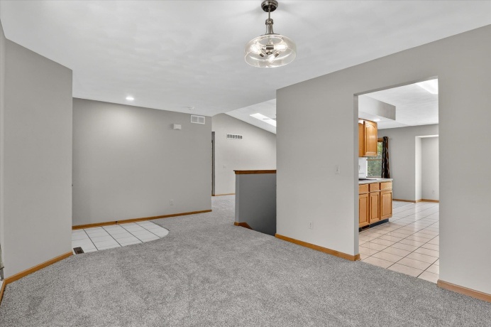 6612 Saddle Club, ROSCOE, Illinois 61073, 3 Bedrooms Bedrooms, ,2 BathroomsBathrooms,House,For Sale,Saddle Club,202603403