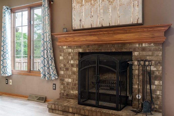 1082 Westridge, ROCKFORD, Illinois 61102, 4 Bedrooms Bedrooms, ,2 BathroomsBathrooms,House,For Sale,Westridge,202603411