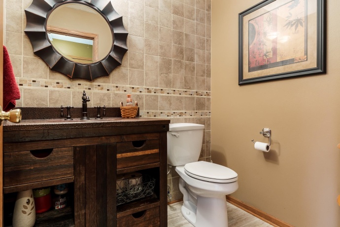 1082 Westridge, ROCKFORD, Illinois 61102, 4 Bedrooms Bedrooms, ,2 BathroomsBathrooms,House,For Sale,Westridge,202603411