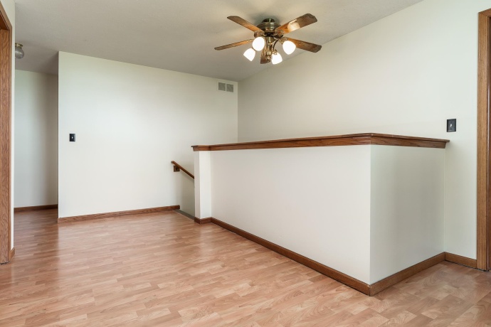 1082 Westridge, ROCKFORD, Illinois 61102, 4 Bedrooms Bedrooms, ,2 BathroomsBathrooms,House,For Sale,Westridge,202603411