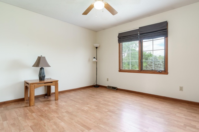 1082 Westridge, ROCKFORD, Illinois 61102, 4 Bedrooms Bedrooms, ,2 BathroomsBathrooms,House,For Sale,Westridge,202603411