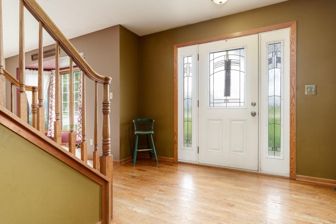 1082 Westridge, ROCKFORD, Illinois 61102, 4 Bedrooms Bedrooms, ,2 BathroomsBathrooms,House,For Sale,Westridge,202603411