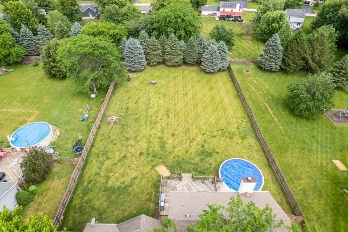 1082 Westridge, ROCKFORD, Illinois 61102, 4 Bedrooms Bedrooms, ,2 BathroomsBathrooms,House,For Sale,Westridge,202603411