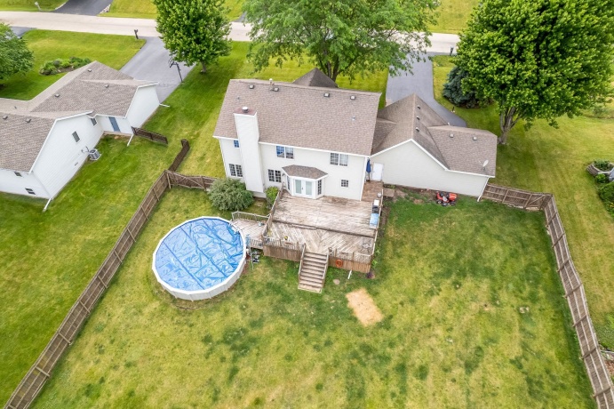 1082 Westridge, ROCKFORD, Illinois 61102, 4 Bedrooms Bedrooms, ,2 BathroomsBathrooms,House,For Sale,Westridge,202603411