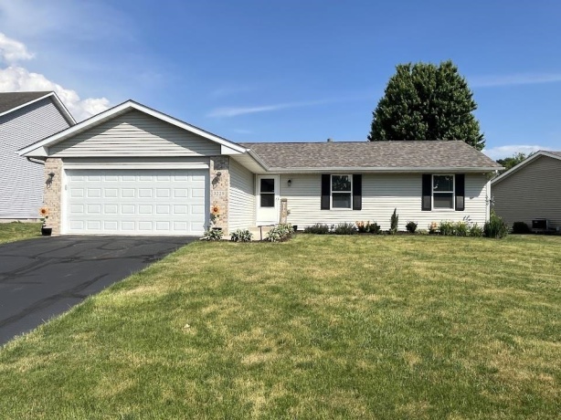 3229 Citadel, ROCKFORD, Illinois 61109, 3 Bedrooms Bedrooms, ,2 BathroomsBathrooms,House,For Sale,Citadel,202603419