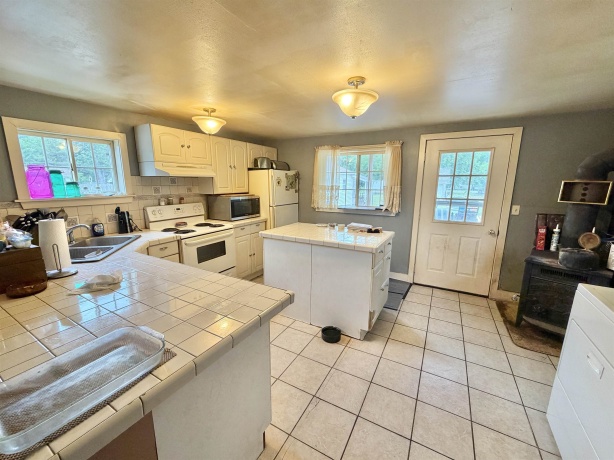 509 Franklin, ROCKTON, Illinois 61072, ,3 - 4 Units,For Sale,Franklin,202603417