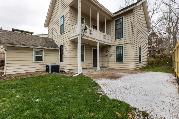 209 Park, GALENA, Illinois 61036, 3 Bedrooms Bedrooms, ,1 BathroomBathrooms,House,For Sale,Park,202406883