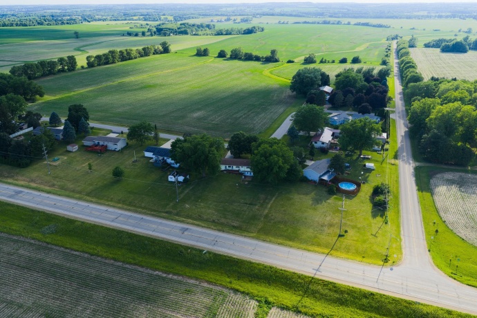3447 Hilldale, FREEPORT, Illinois 61032, 3 Bedrooms Bedrooms, ,2 BathroomsBathrooms,House,For Sale,Hilldale,202603421