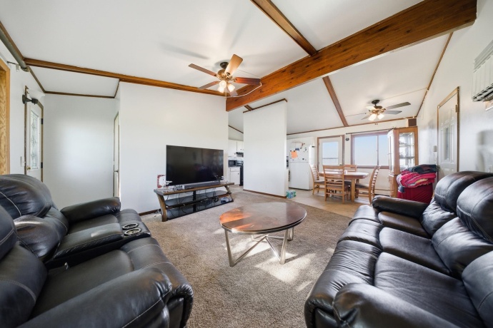 3447 Hilldale, FREEPORT, Illinois 61032, 3 Bedrooms Bedrooms, ,2 BathroomsBathrooms,House,For Sale,Hilldale,202603421