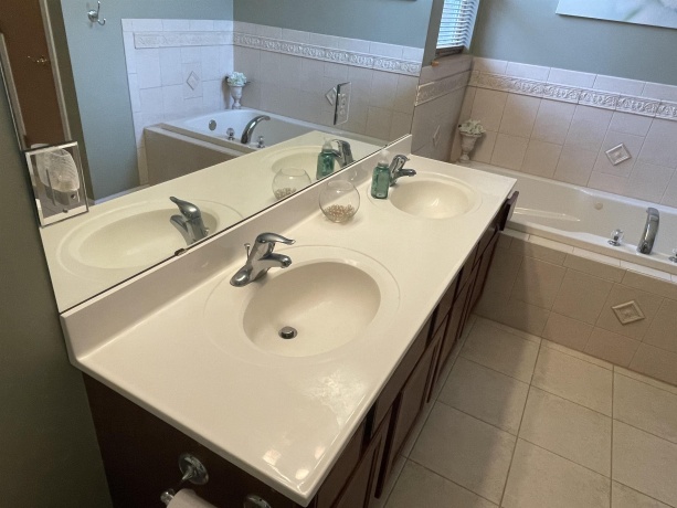 1202 Conlin, BELVIDERE, Illinois 61008, 4 Bedrooms Bedrooms, ,2 BathroomsBathrooms,House,For Sale,Conlin,202602954
