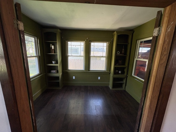 2226 Latham, ROCKFORD, Illinois 61103, 3 Bedrooms Bedrooms, ,2 BathroomsBathrooms,House,For Sale,Latham,202603422