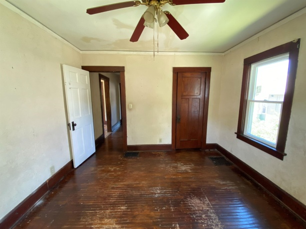 603 Sunset, ROCKFORD, Illinois 61101, 2 Bedrooms Bedrooms, ,1 BathroomBathrooms,House,For Sale,Sunset,202603423