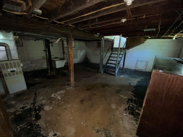 603 Sunset, ROCKFORD, Illinois 61101, 2 Bedrooms Bedrooms, ,1 BathroomBathrooms,House,For Sale,Sunset,202603423