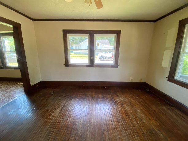 603 Sunset, ROCKFORD, Illinois 61101, 2 Bedrooms Bedrooms, ,1 BathroomBathrooms,House,For Sale,Sunset,202603423