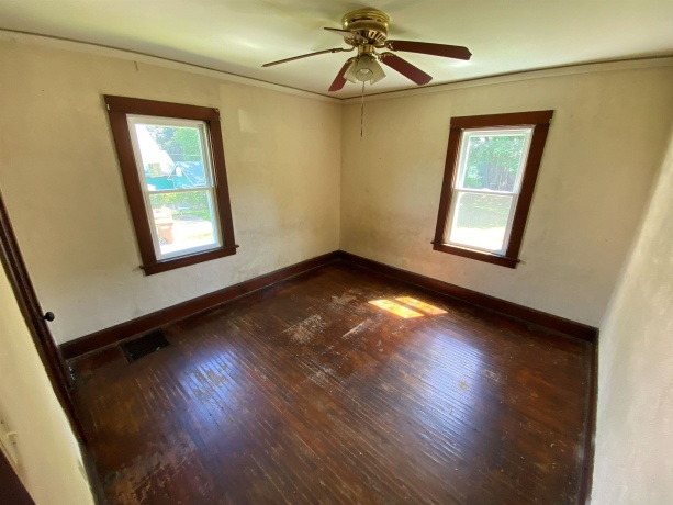 603 Sunset, ROCKFORD, Illinois 61101, 2 Bedrooms Bedrooms, ,1 BathroomBathrooms,House,For Sale,Sunset,202603423