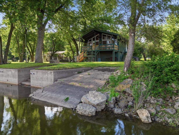 2863 Brooks Island, OREGON, Illinois 61061, 2 Bedrooms Bedrooms, ,1 BathroomBathrooms,House,For Sale,Brooks Island,202603425