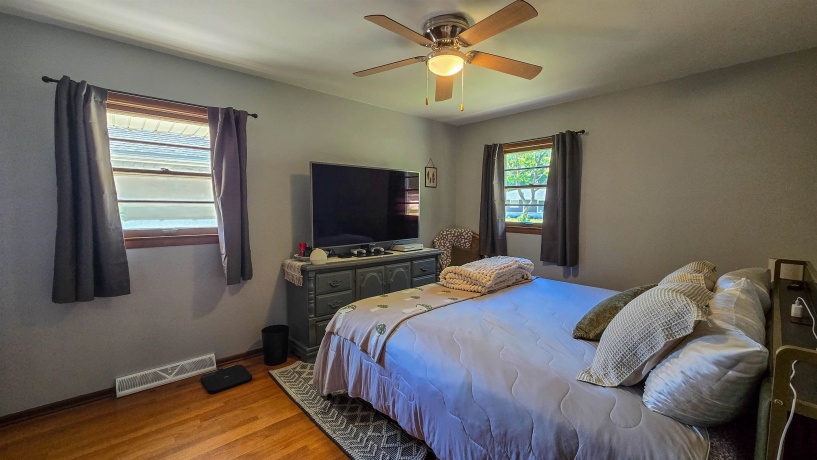 2203 Wilmette, ROCKFORD, Illinois 61108, 3 Bedrooms Bedrooms, ,1 BathroomBathrooms,House,For Sale,Wilmette,202603426