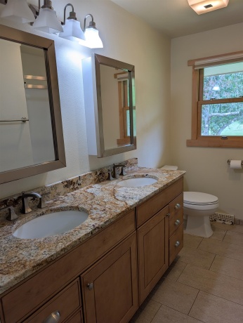 13835 Saunders, PECATONICA, Illinois 61063, 3 Bedrooms Bedrooms, ,1 BathroomBathrooms,House,For Sale,Saunders,202603428