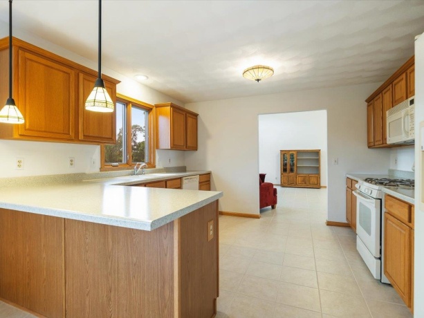 12470 ARROWWOOD, BELVIDERE, Illinois 61008, 3 Bedrooms Bedrooms, ,2 BathroomsBathrooms,House,For Sale,ARROWWOOD,202603430