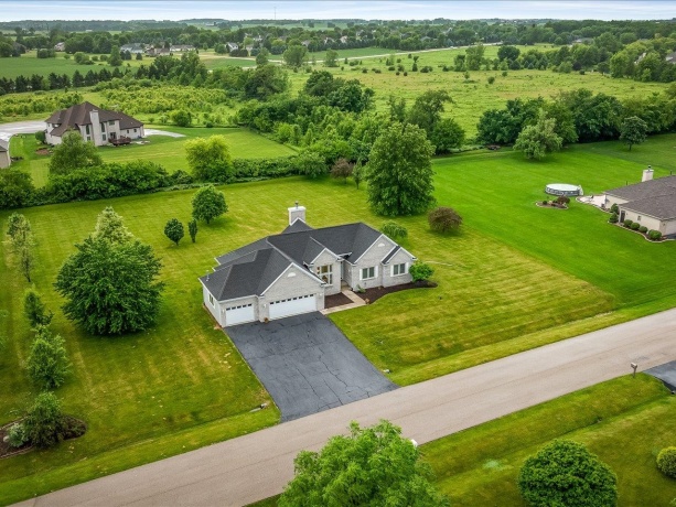 12470 ARROWWOOD, BELVIDERE, Illinois 61008, 3 Bedrooms Bedrooms, ,2 BathroomsBathrooms,House,For Sale,ARROWWOOD,202603430