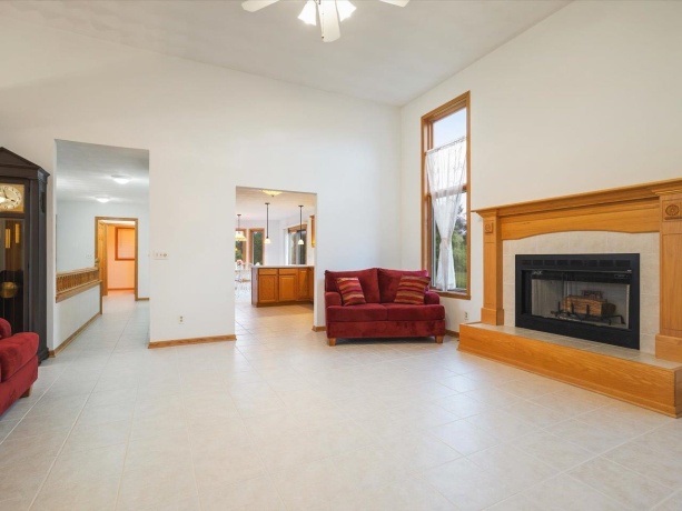 12470 ARROWWOOD, BELVIDERE, Illinois 61008, 3 Bedrooms Bedrooms, ,2 BathroomsBathrooms,House,For Sale,ARROWWOOD,202603430