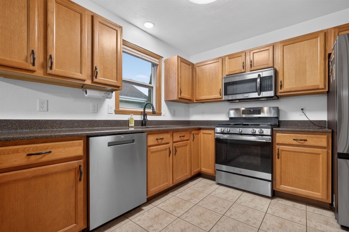 5902 Legacy, SOUTH BELOIT, Illinois 61080, 3 Bedrooms Bedrooms, ,2 BathroomsBathrooms,House,For Sale,Legacy,202603407