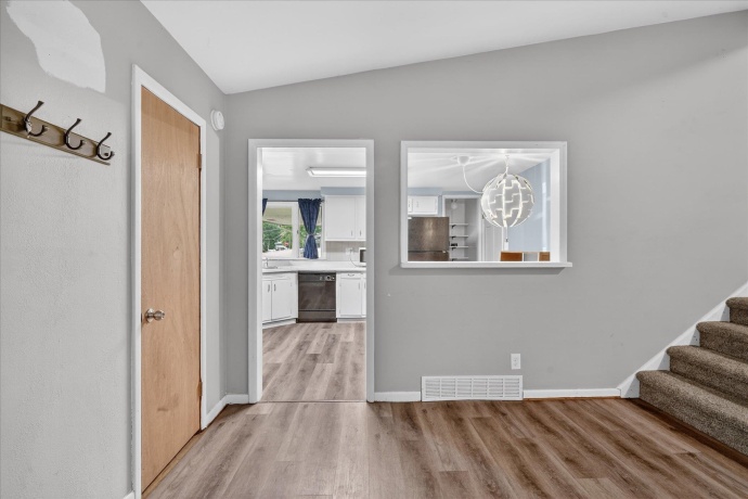 628 High, DEKALB, Illinois 60115, 3 Bedrooms Bedrooms, ,3 BathroomsBathrooms,House,For Sale,High,202603431