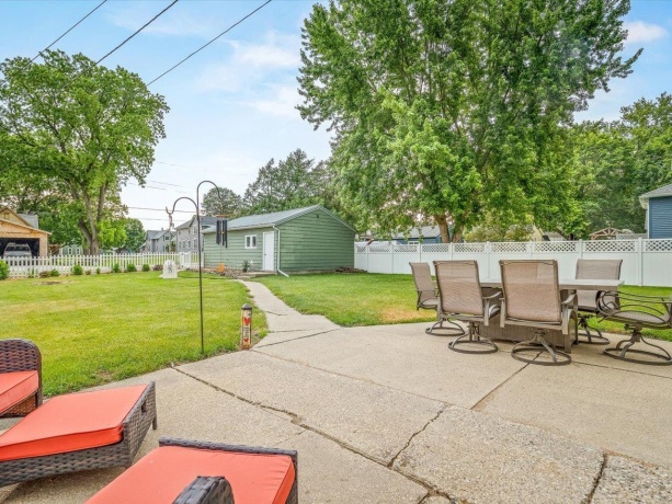 212 Pecatonica, WINNEBAGO, Illinois 61088, 3 Bedrooms Bedrooms, ,1 BathroomBathrooms,House,For Sale,Pecatonica,202603432