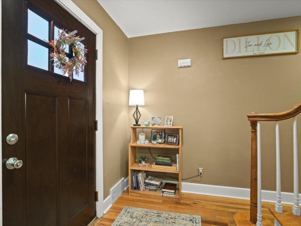 212 Pecatonica, WINNEBAGO, Illinois 61088, 3 Bedrooms Bedrooms, ,1 BathroomBathrooms,House,For Sale,Pecatonica,202603432