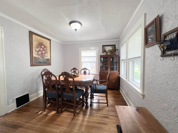 504 King, ROCKFORD, Illinois 61103, 2 Bedrooms Bedrooms, ,2 BathroomsBathrooms,House,For Sale,King,202603441