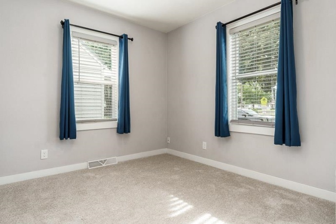1430 COPELAND, BELOIT, Wisconsin 53511, 2 Bedrooms Bedrooms, ,1 BathroomBathrooms,House,For Sale,COPELAND,202603442