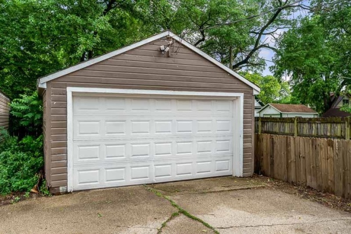 1430 COPELAND, BELOIT, Wisconsin 53511, 2 Bedrooms Bedrooms, ,1 BathroomBathrooms,House,For Sale,COPELAND,202603442