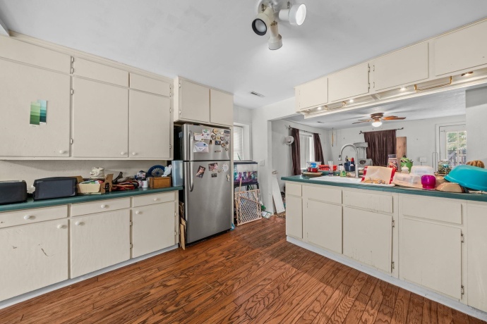 641 Northwestern, SOUTH BELOIT, Illinois 61080, 2 Bedrooms Bedrooms, ,1 BathroomBathrooms,House,For Sale,Northwestern,202603447